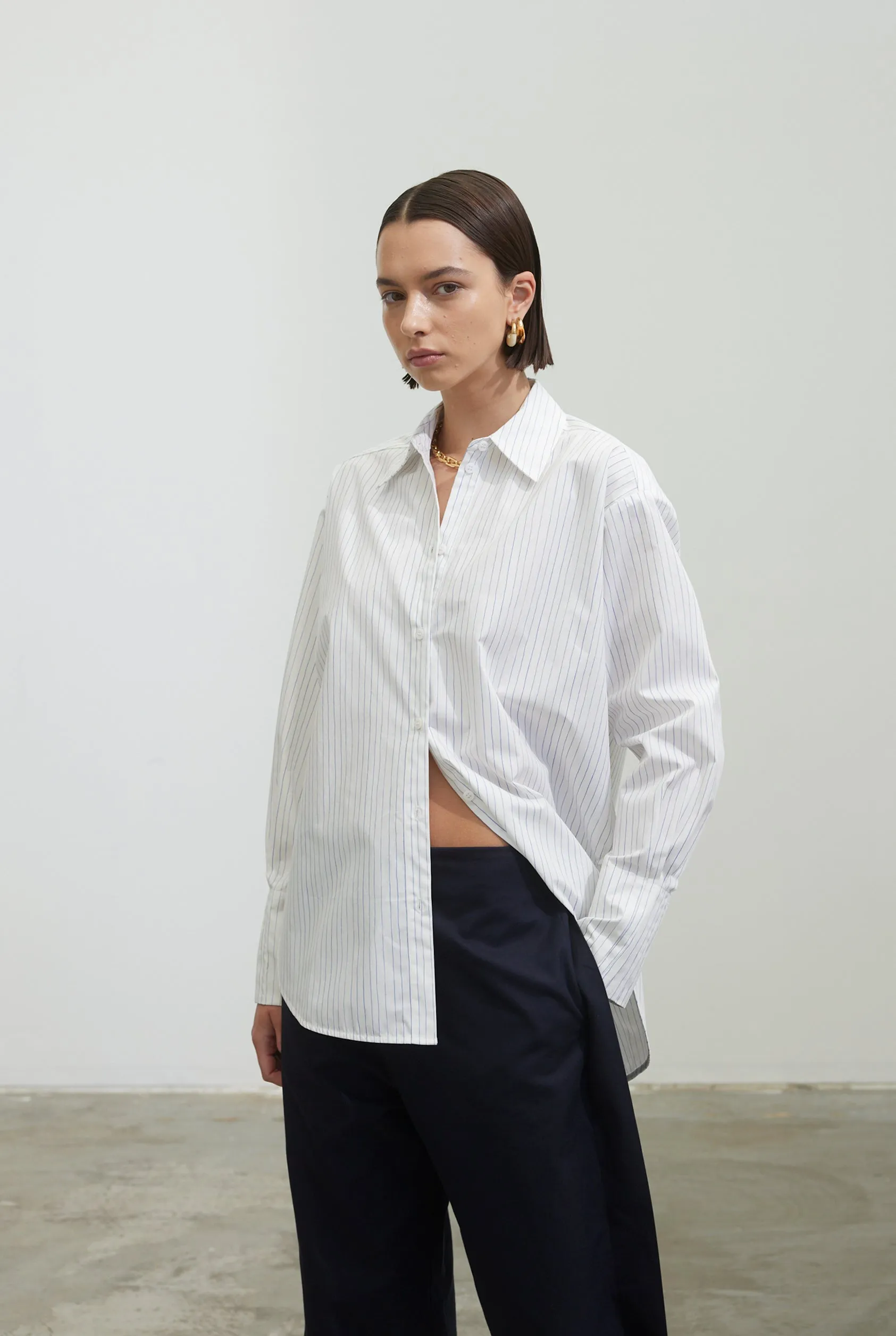 Daphne Shirt in Painted Pinstripe Blue