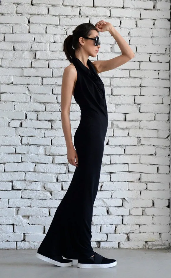 Elegant Backless Black Dress