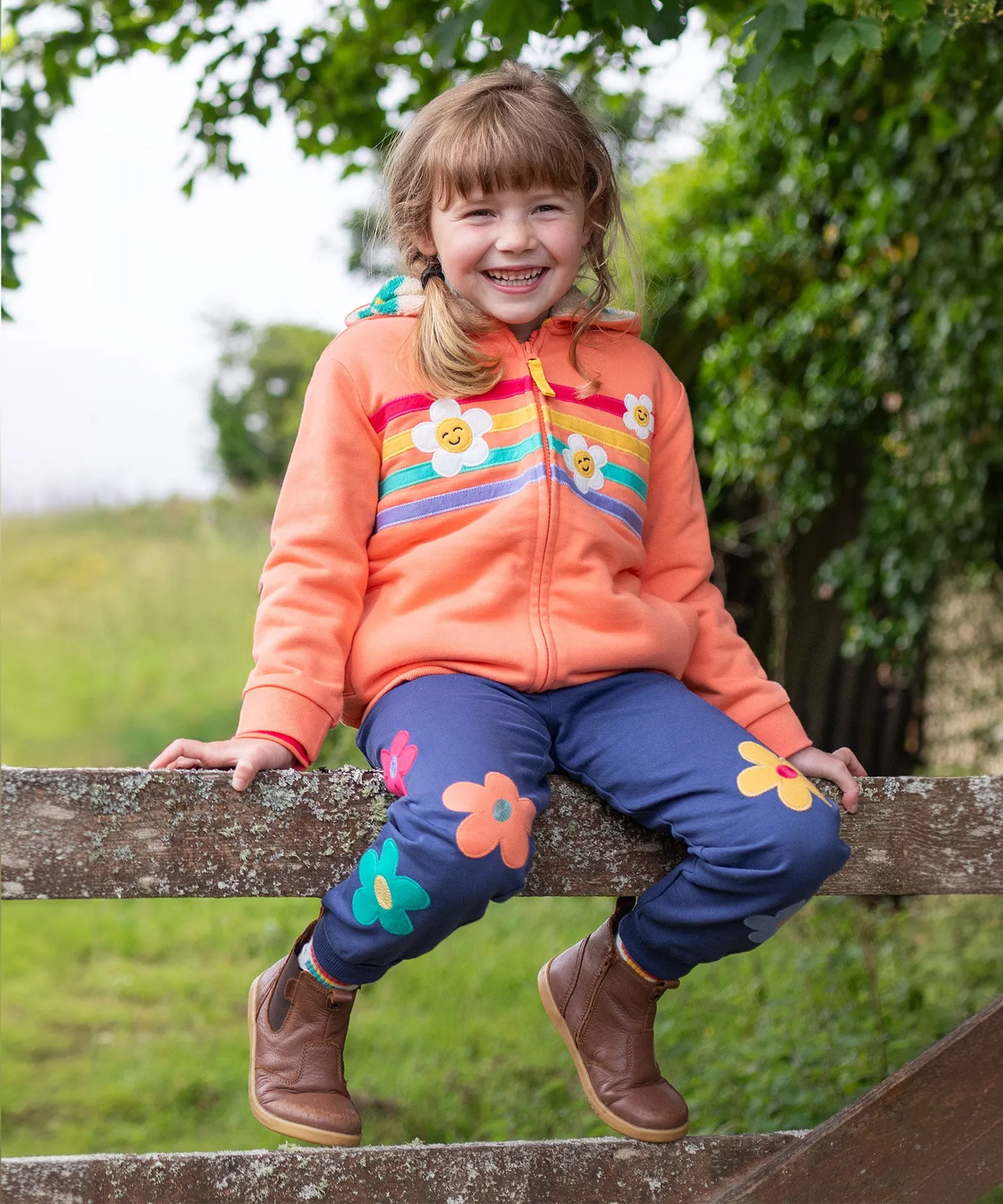 Frugi Perrin Parsnip Jogger - Navy Blue/Flowers