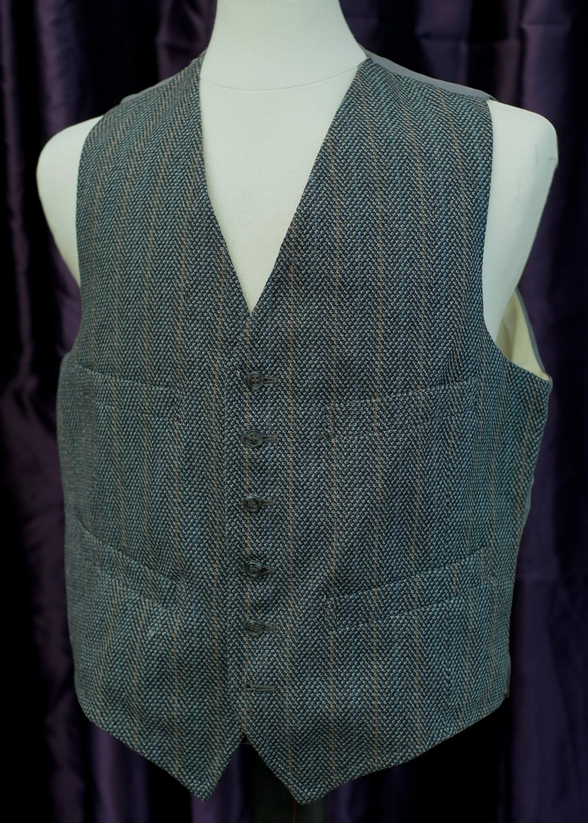 Vintage Textured Wool Tweed Waistcoat • 4 Pockets • 42"